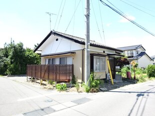 尾米貸家一戸建の物件外観写真